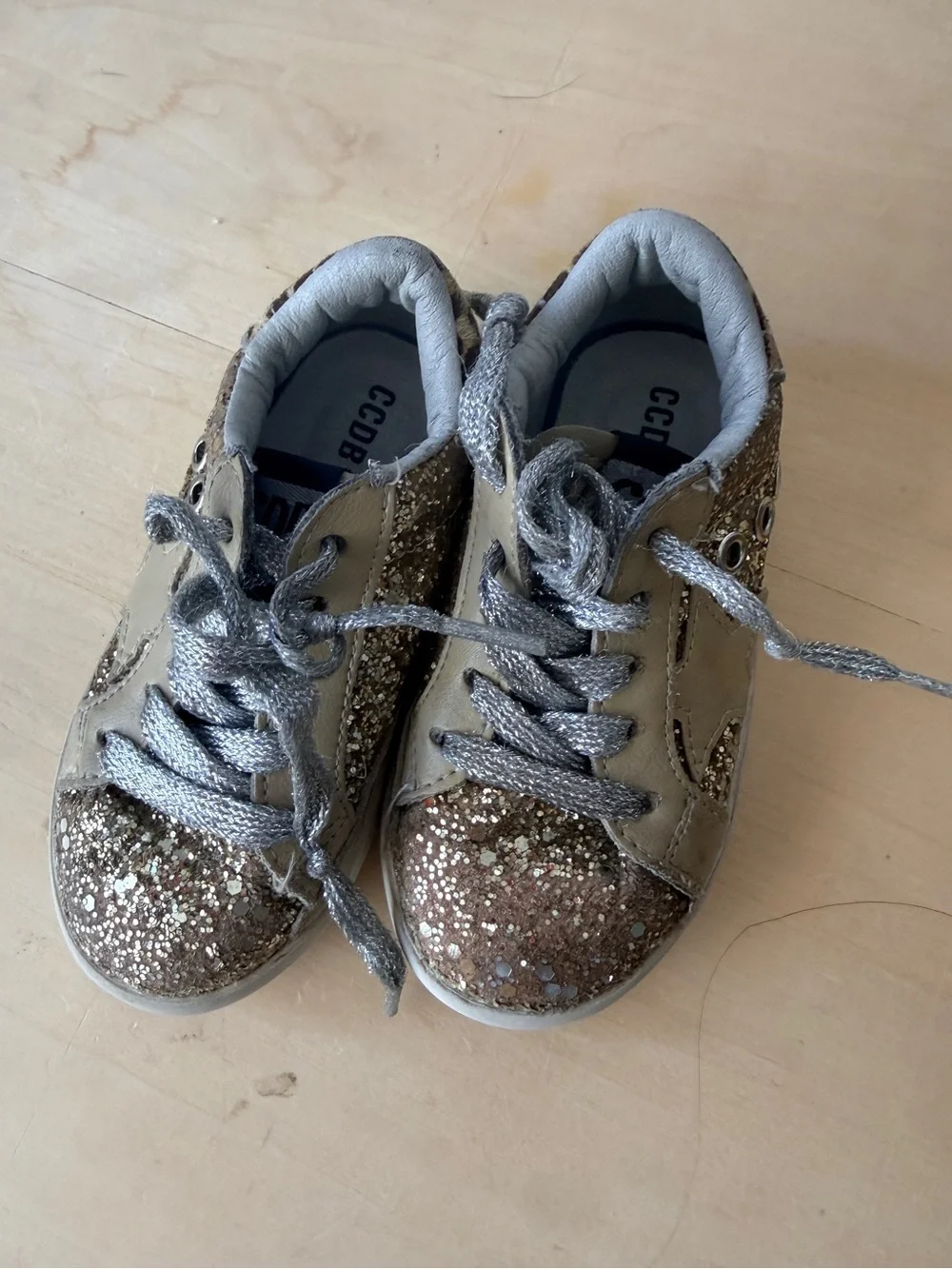 CCDB Star Kids Gold Gitter Lace up Sneakers - 22 / 14cm - Toddler 5